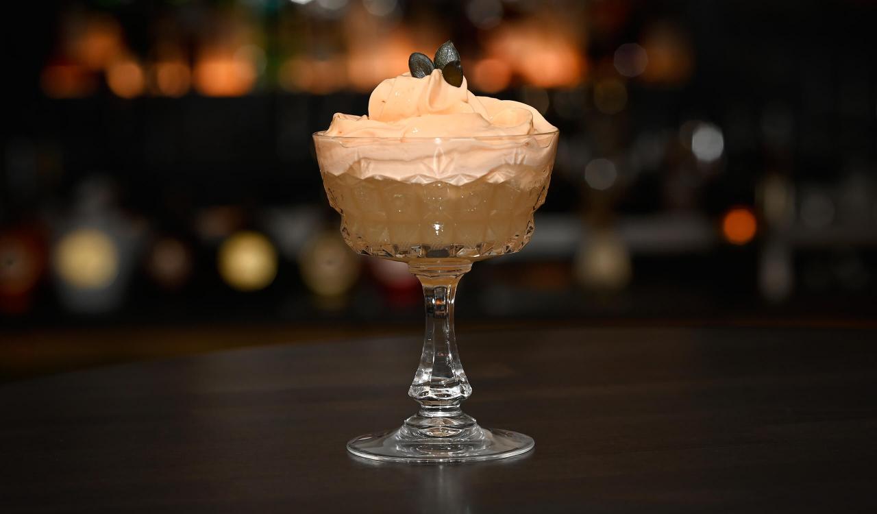 Mozart Chocolate Pumpkin Spice Espuma Pump (kin) it up Cocktail