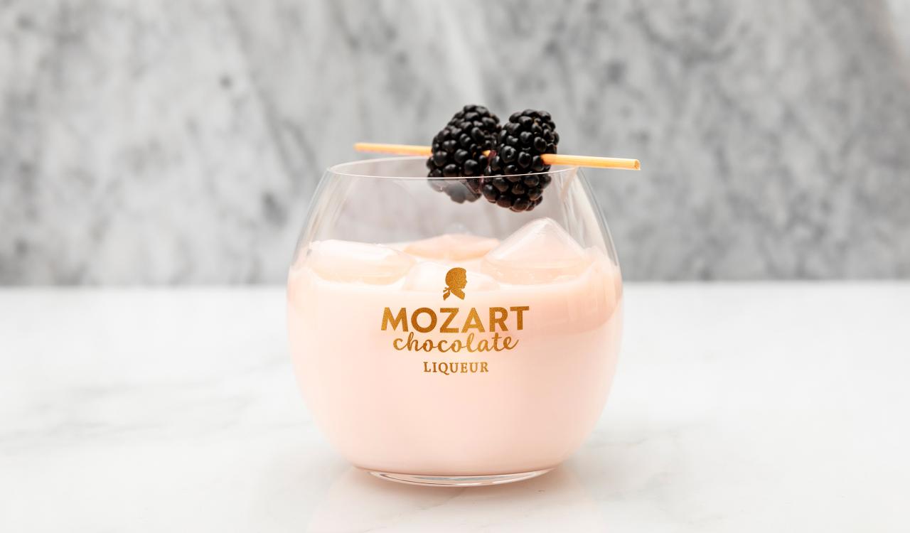 Mozart Strawberry Chocolate Summer Joy